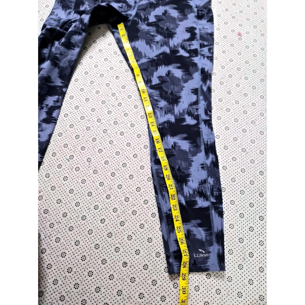 2 LL Bean Women's Camo Print Active Leggings Bundle 1X Plus 50+ UPFUV Protection - Picture 10 of 11